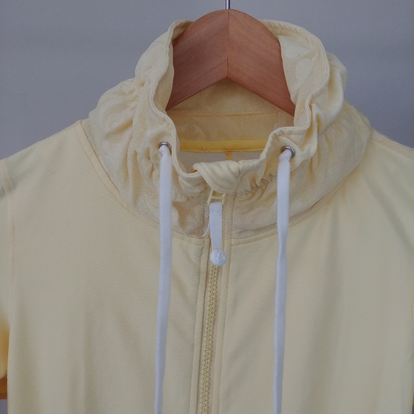 Titika Jacket Zip Up Sweater Yellow Lace Size Small - Picture 10 of 16